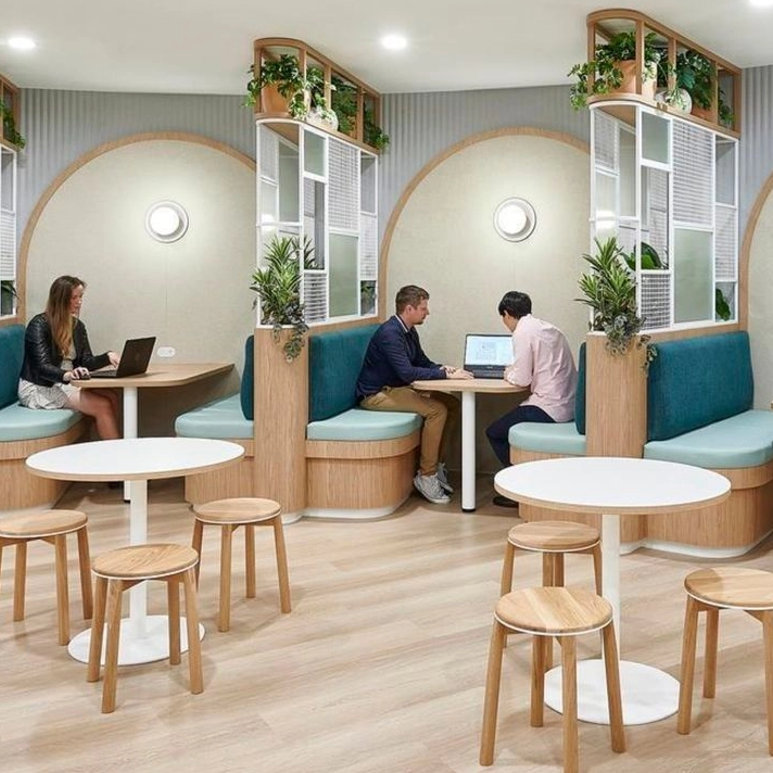 Custom Restaurant Booths And Seating in Israel: Crafting A Unique Dining Experience