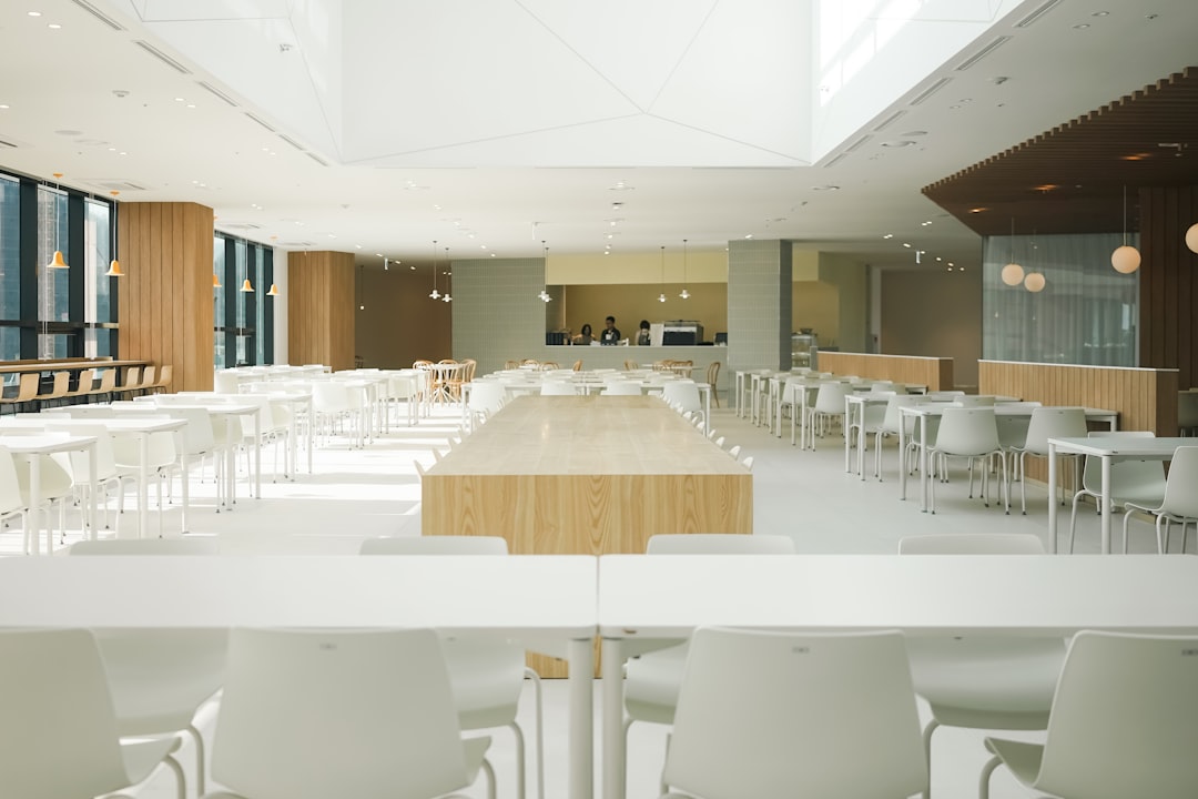 Modular cafeteria design